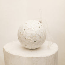 Carica l'immagine nel visualizzatore di Gallery, Pallina in mosaico