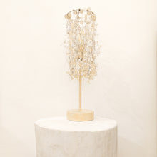 Carica l'immagine nel visualizzatore di Gallery, Lampada con perline