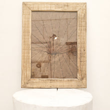 Carica l'immagine nel visualizzatore di Gallery, Cornice in legno con foglia secca