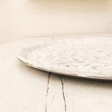 Carica l'immagine nel visualizzatore di Gallery, Vassoio in mosaico