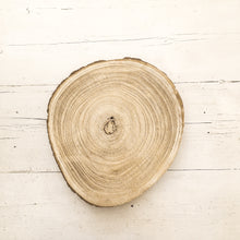 Carica l'immagine nel visualizzatore di Gallery, Tronco sezionato