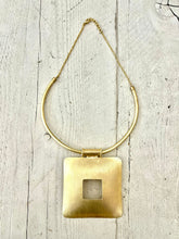 Carica l&#39;immagine nel visualizzatore di Gallery, Collana in ottone

