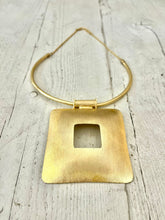 Carica l&#39;immagine nel visualizzatore di Gallery, Collana in ottone
